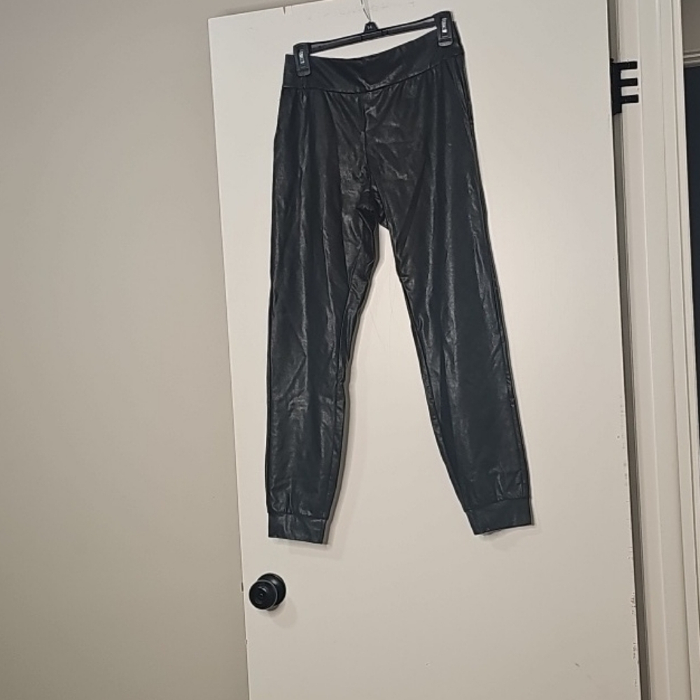 Commando Black Leatherette Leggings